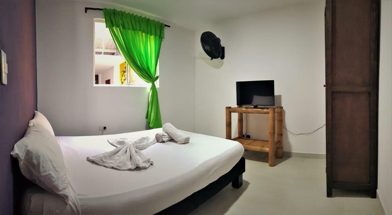 Hostal La Mercedes Street Cali Exterior foto